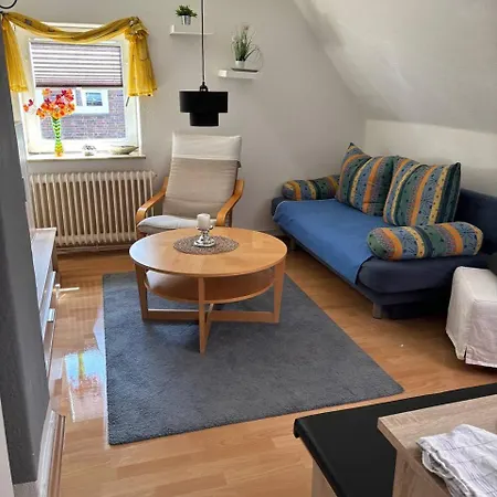 3-zimmer - Mit Tv, Zwischen Und Hooksiel, Mit Badewanne Apartment Wilhelmshaven