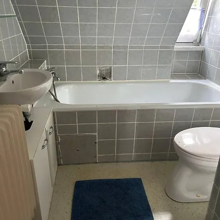 3-zimmer - Mit Tv, Zwischen Und Hooksiel, Mit Badewanne