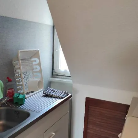 3-zimmer - Mit Tv, Zwischen Und Hooksiel, Mit Badewanne Appartement Wilhelmshaven