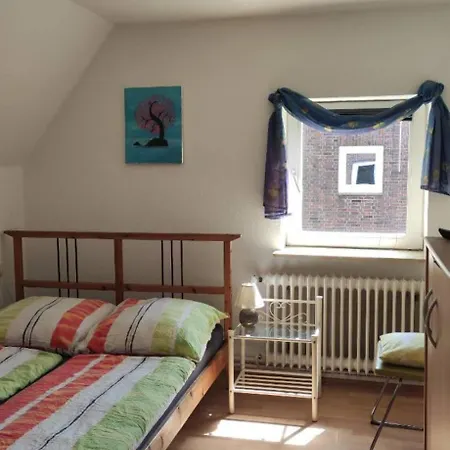 3-zimmer - Mit Tv, Zwischen Und Hooksiel, Mit Badewanne Appartement *