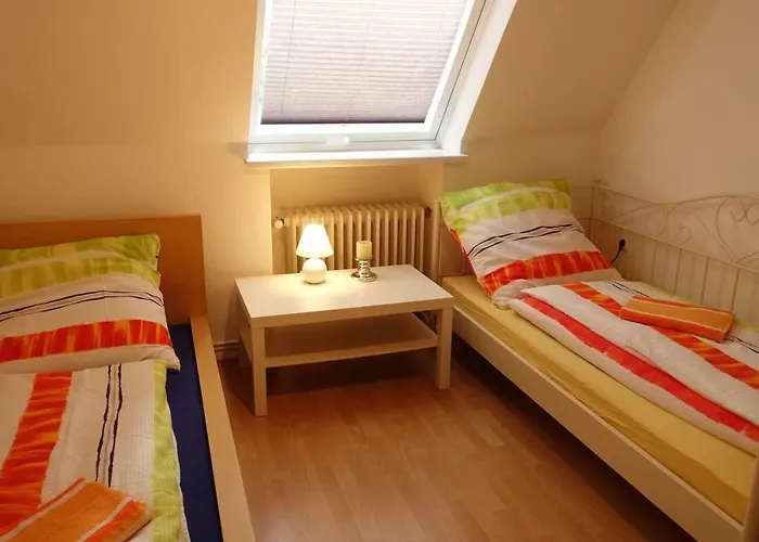 3-zimmer - Mit Tv, Zwischen Und Hooksiel, Mit Badewanne Wilhelmshaven